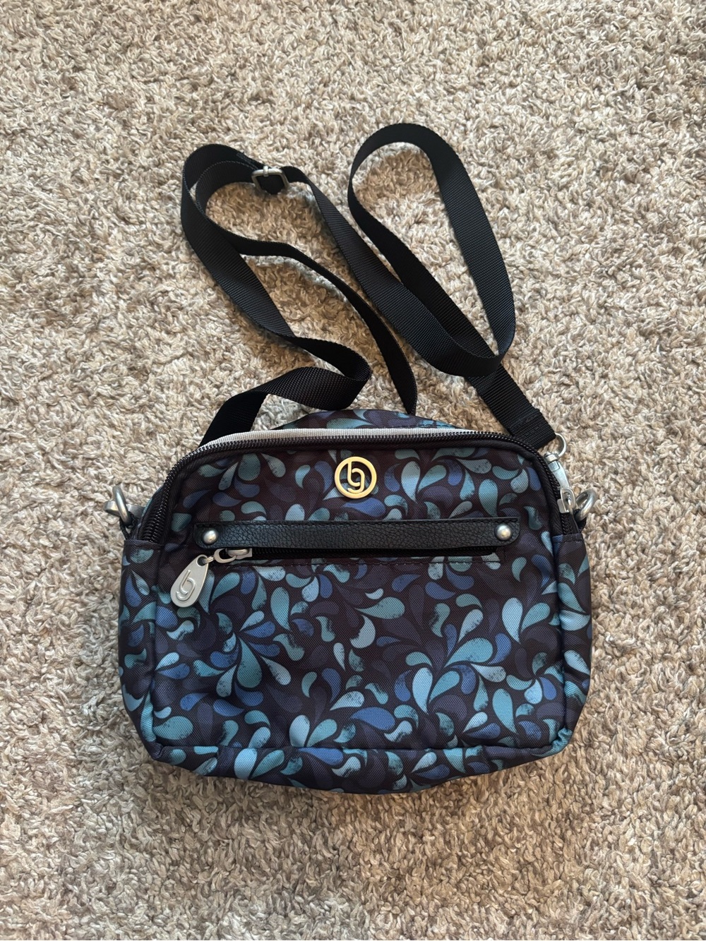 Bg by Baggallini Oakland crossbody bag